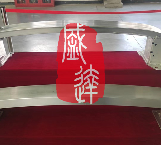 工業(yè)鋁型材拉彎導軌在不同領域的應用場景