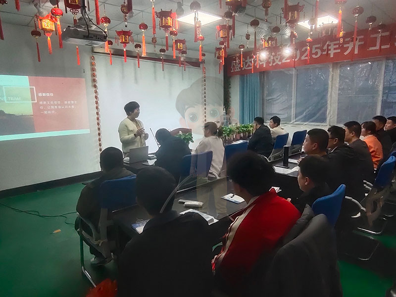 思維破繭，共赴成長：盛達(dá)拉彎共讀聯(lián)盟學(xué)習(xí)小組進(jìn)階之旅