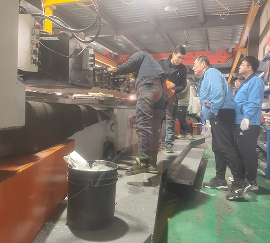 盛達拉彎廠高效完成風電部件的拉彎加工