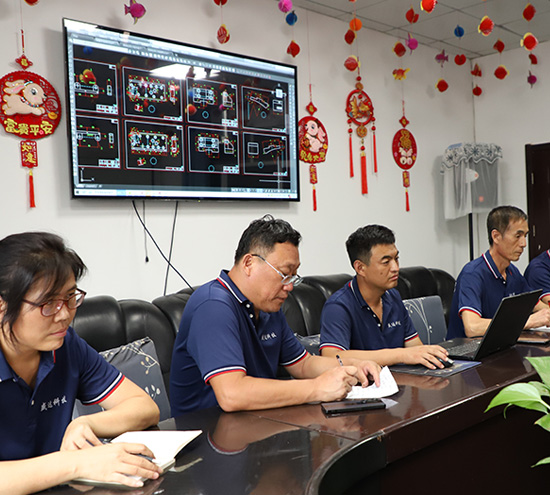 北京拉彎加工廠召開安全生產(chǎn)部署會，致力于打造安全可靠的工作環(huán)境