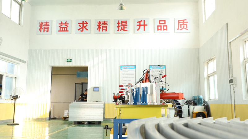 北京盛達偉業(yè)型材拉彎廠