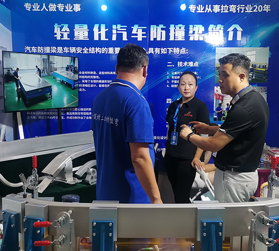 北京盛達(dá)偉業(yè)型材拉彎廠提升2024北京汽車制造博覽會(huì)的功能作用
