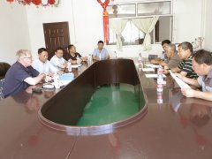 北京型材拉彎廠熱烈歡迎德國客人實地考察！